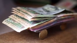 Средняя заработная плата в Украине в октябре выросла до 9218 грн. Средняя заработная плата в Украине в октябре выросла до 9218 грн.